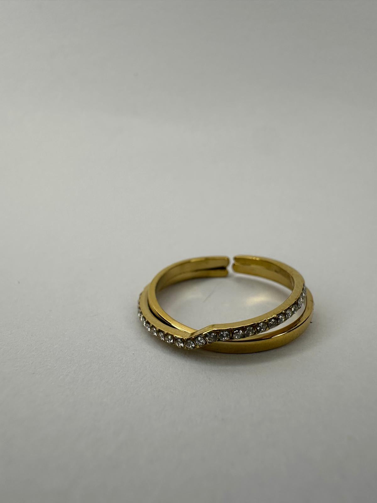 💍 Anillo "Abrazo Cruzado" con Diamantes Similares - Ajustable💖