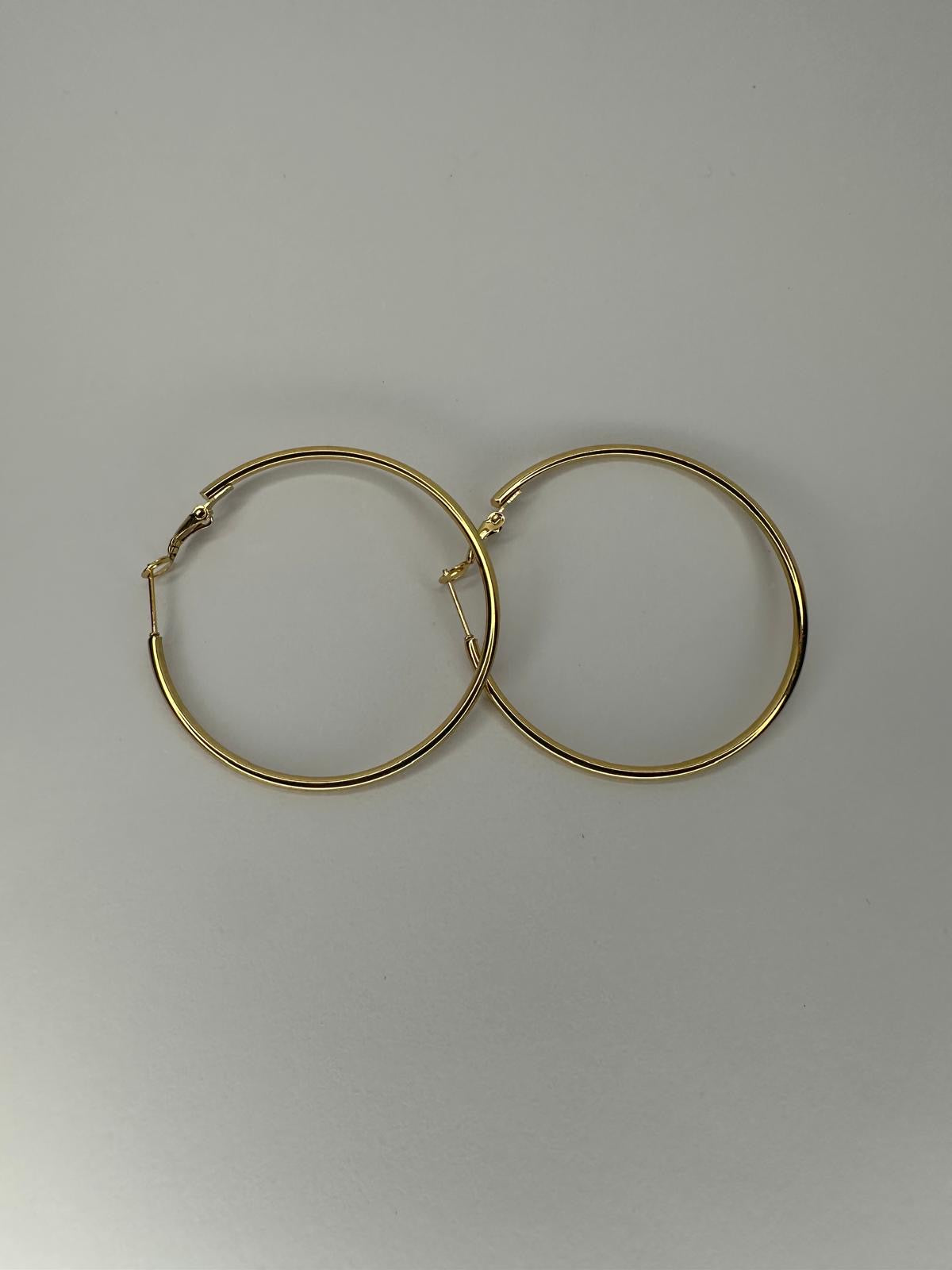 💎 Pendientes de Aro - Brillo y Estilo Imprescindible