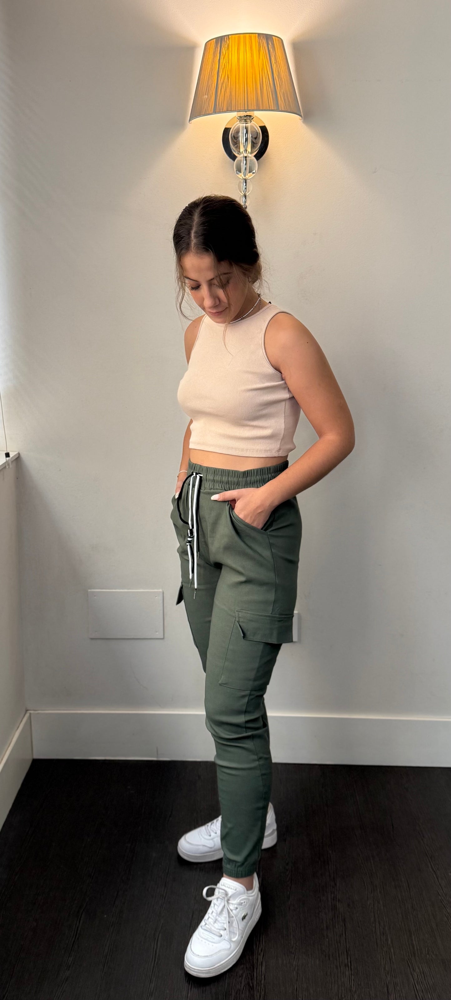 Pantalón Cargo Jogger Essencial