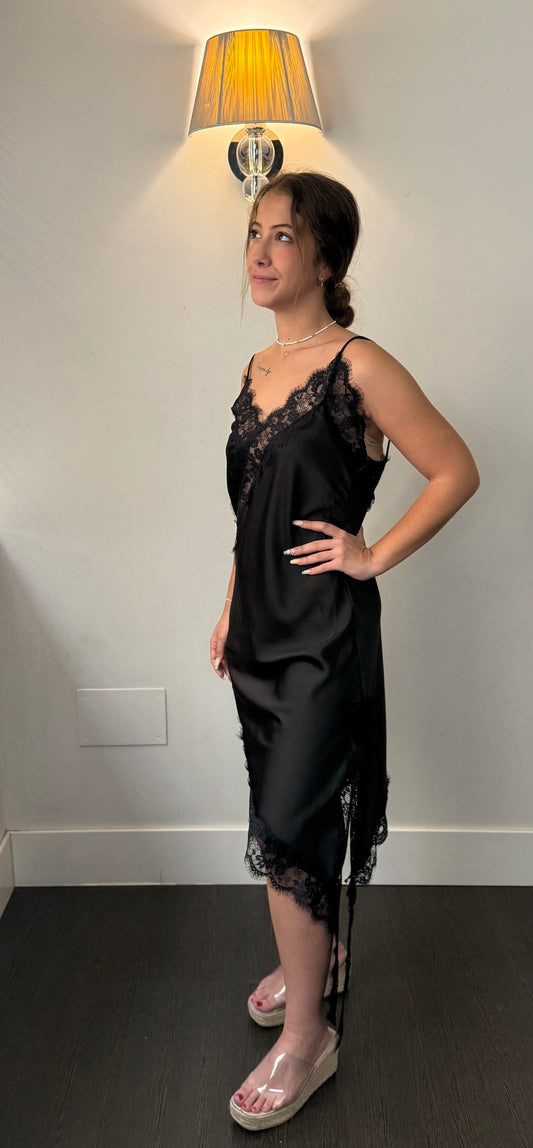 Vestido Satén Encaje